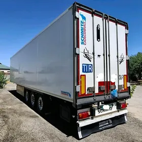 Schmitz Cargobull 2014