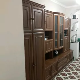 stenka şkaf