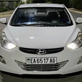Hyundai Elantra 2013