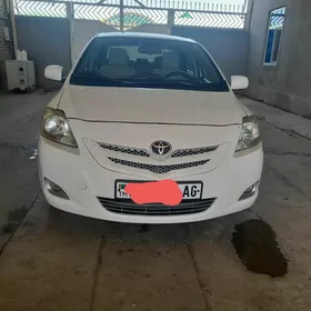 Toyota Yaris 2008