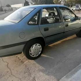 Opel Vectra 1990