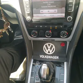 Volkswagen Passat 2012