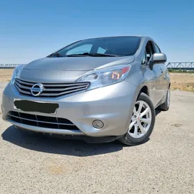 Nissan Versa 2013
