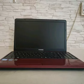 NOUTBUK TOSHIBA