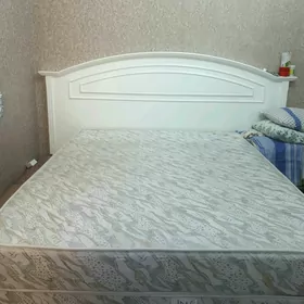 Spalny спальни