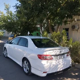Toyota Corolla 2012