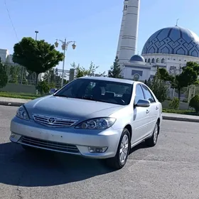 Toyota Camry 2004
