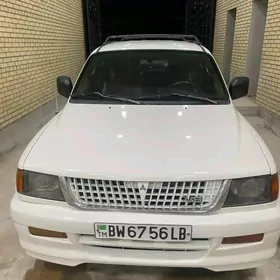 Mitsubishi Montero Sport 2000