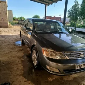 Toyota Avalon 2001