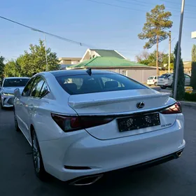 Lexus ES 350 2020