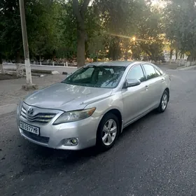 Toyota Camry 2010