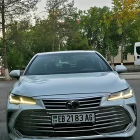 Toyota Avalon 2019