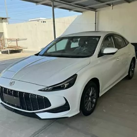 MG 5 2025