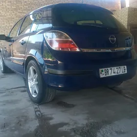 Opel Astra 2008