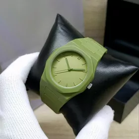 Carbon karbon sagat часы