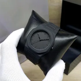 Carbon karbon sagat часы