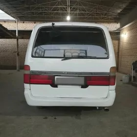 Toyota Hiace 1993