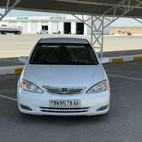 Toyota Camry 2004