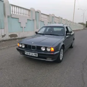 BMW 525 1989