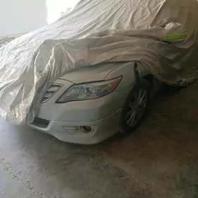 Toyota Camry 2010