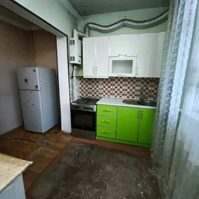 Satlyk jaŷ. Mir gaźdan çatryk.
