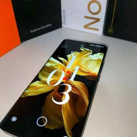 Xiaomi Redmi note 13 pro plus