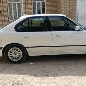BMW 525 1990