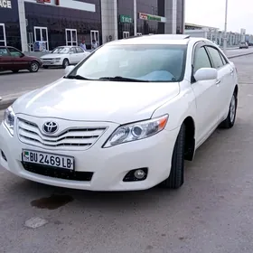Toyota Camry 2010