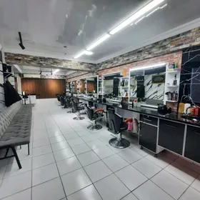 Gözellik salona işgär gerek