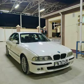 BMW E39 1999