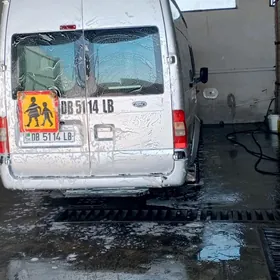 Ford Transit Cargo Van 2008