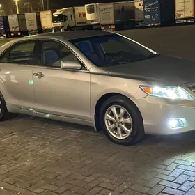 Toyota Camry 2010