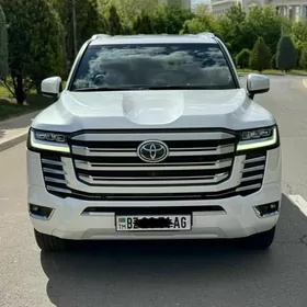 Toyota Land Cruiser 2023