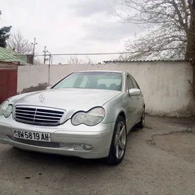 Mercedes-Benz C280 2004