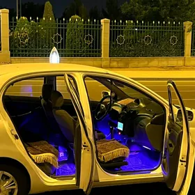 Toyota Echo 2001