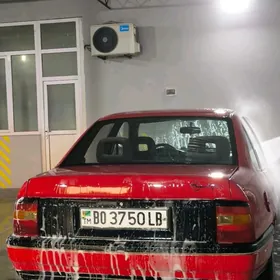 Opel Vectra 1989