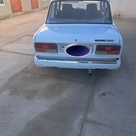 Lada 2107 2000