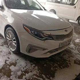 Kia Optima 2020
