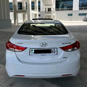 Hyundai Elantra 2011