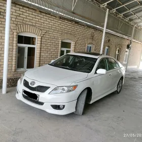 Toyota Camry 2010