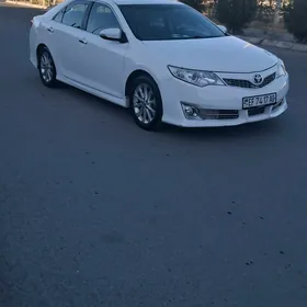 Toyota Camry 2012