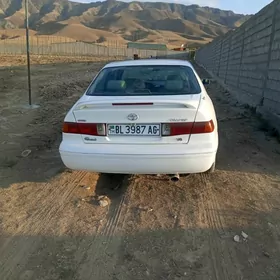 Toyota Camry 1999