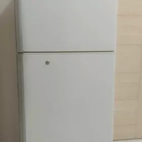 HITACHI