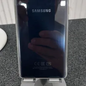 Samsung s10  8/128