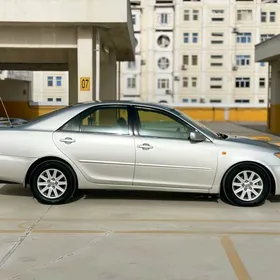Toyota Camry 2003