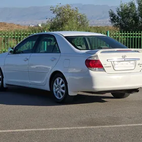 Toyota Camry 2004