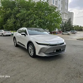 Toyota Crown 2023