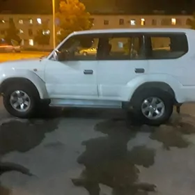 Toyota Land Cruiser Prado 2000