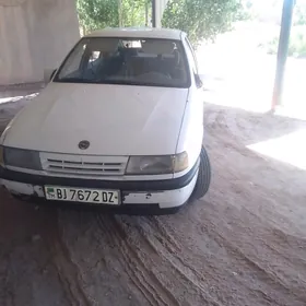 Opel Vectra 1992