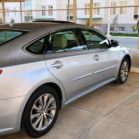 Toyota Avalon 2017